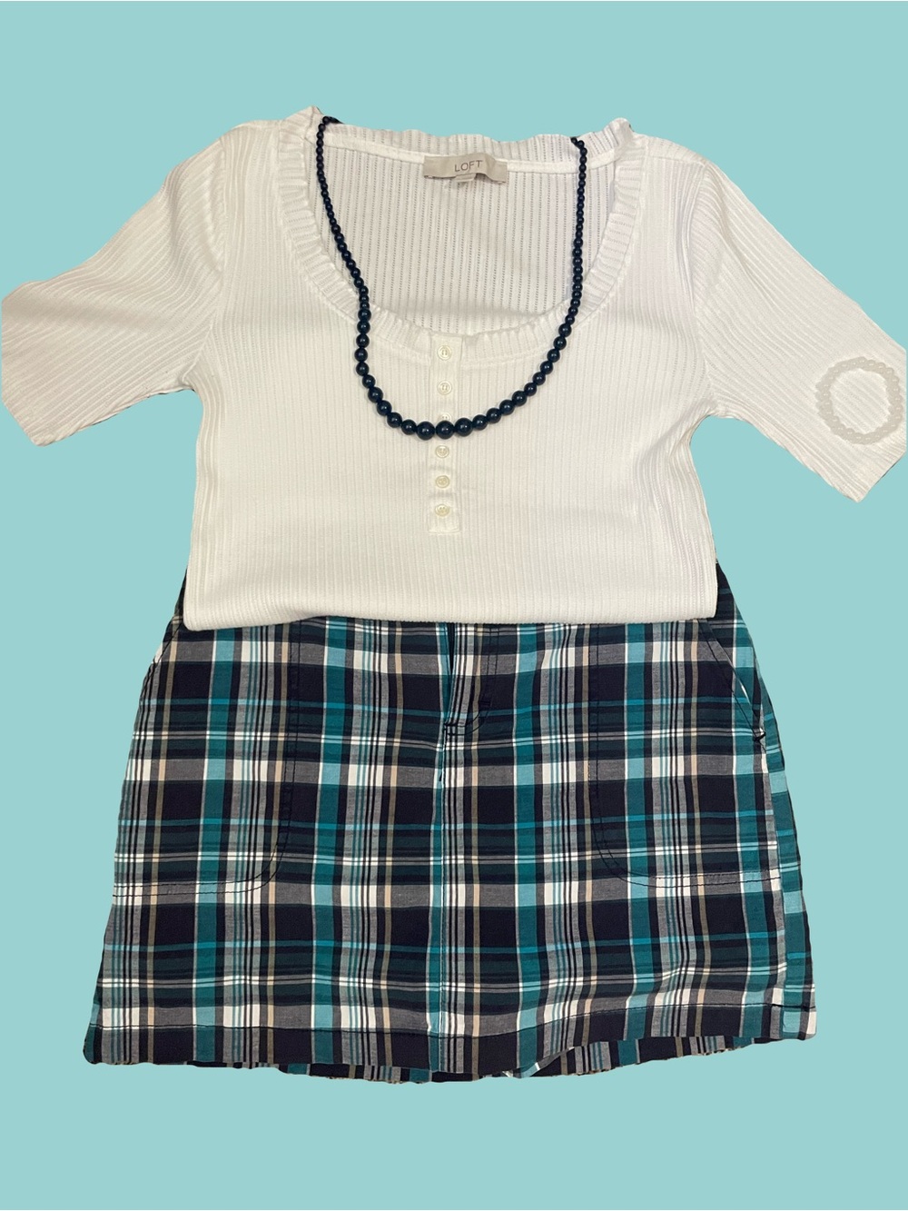 LOFT White Ribbed Henley with Navy & Teal Plaid Mini Skort. Medium bundle .